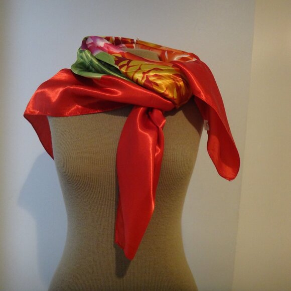 NEW Red Flowers Scarf Square - Picture 3 of 7